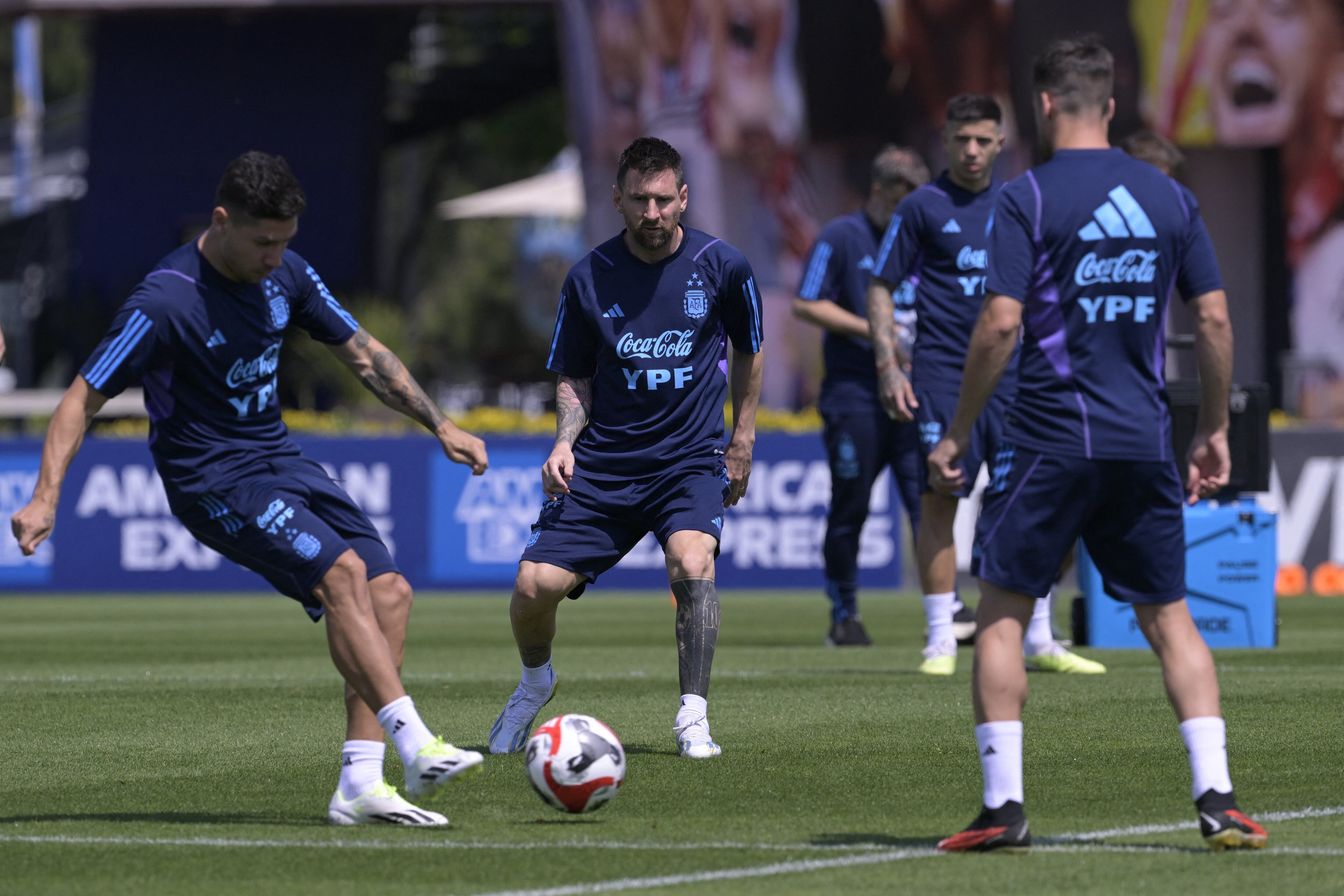 Lionel Messi será titular ante Perú en Lima.