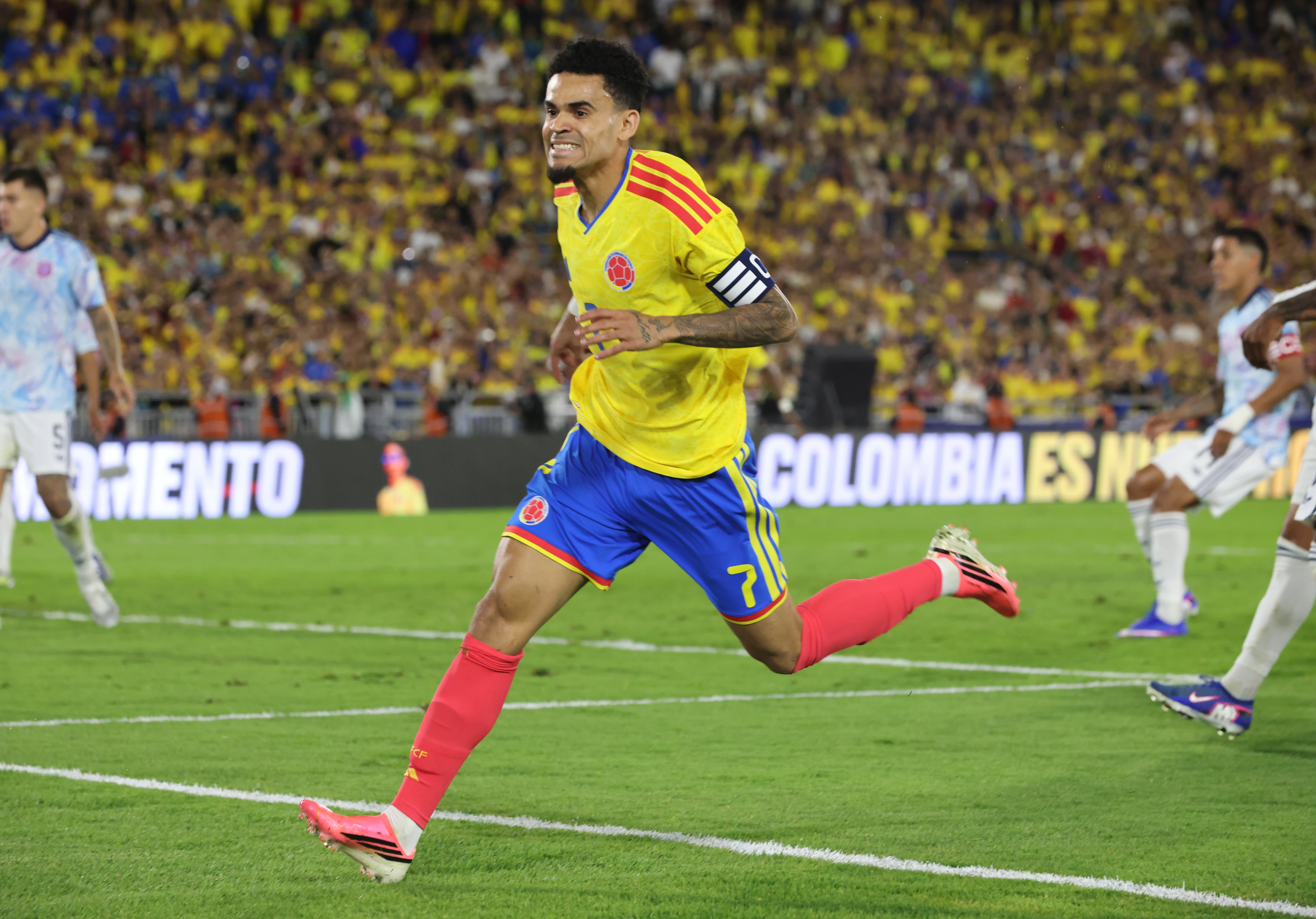 Luis Díaz jugada