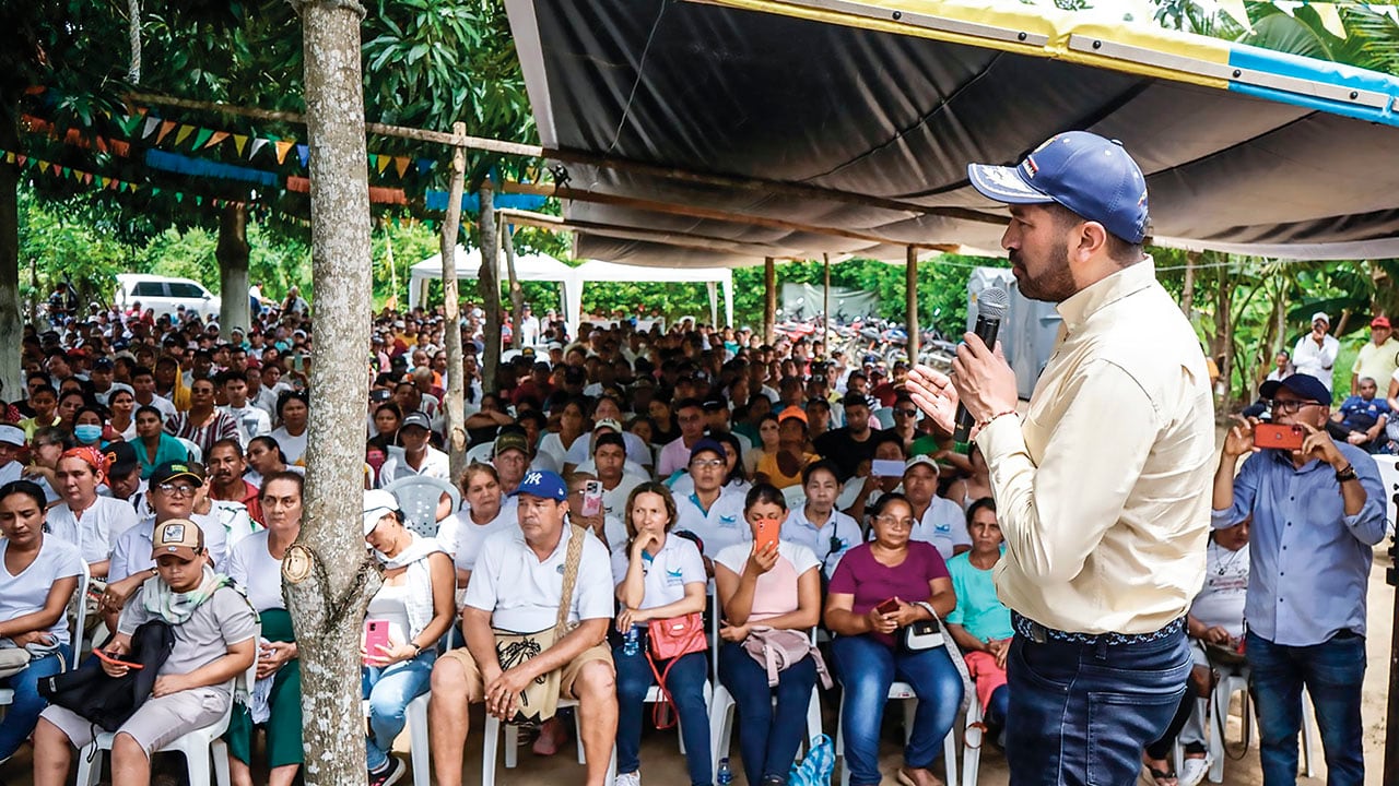 Los eventos de Pachón en la Agencia de Desarrollo Rural también están en medio de la polémica.