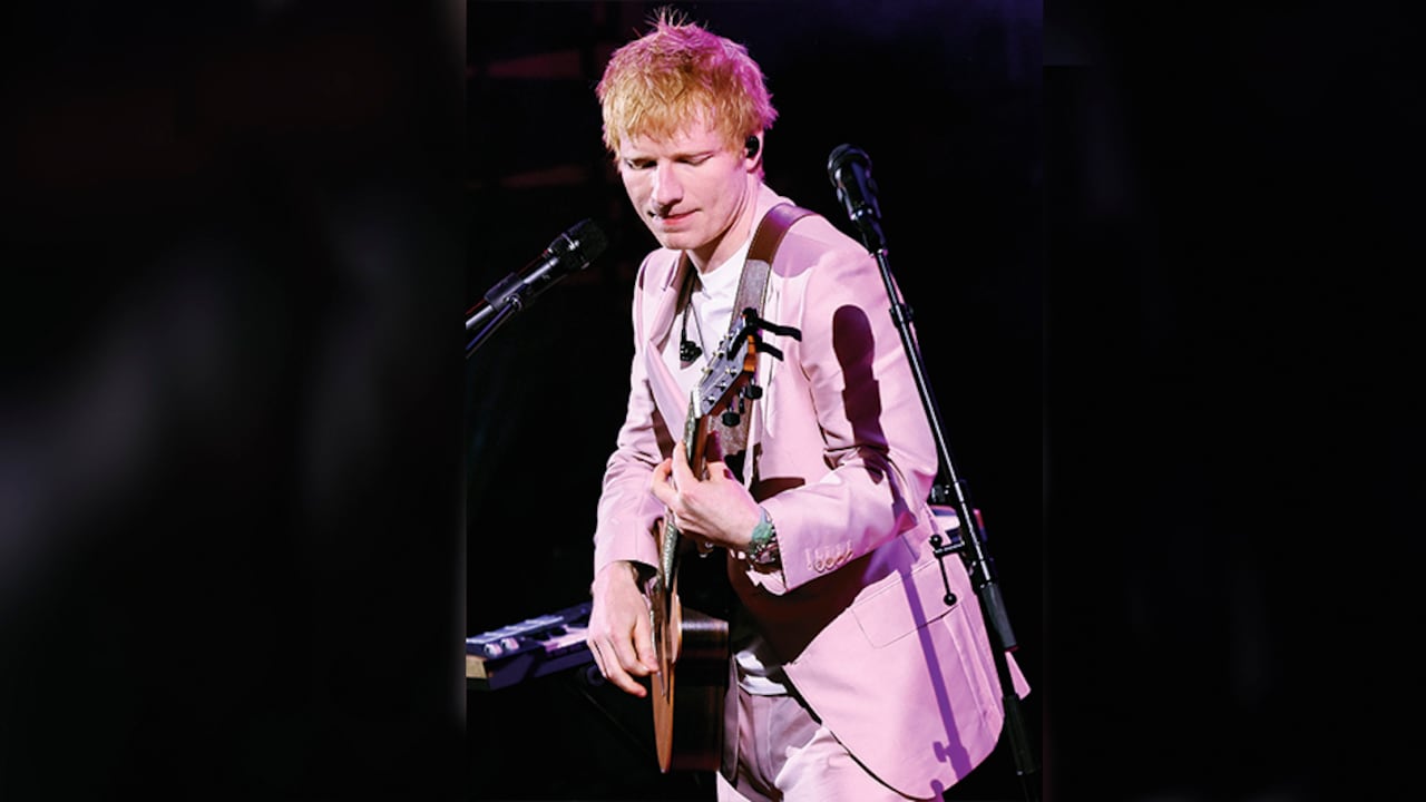 Las puertas del Vive Claro abrieron desde las 3:30 de la tarde para asistir al concierto de Ed Sheeran.