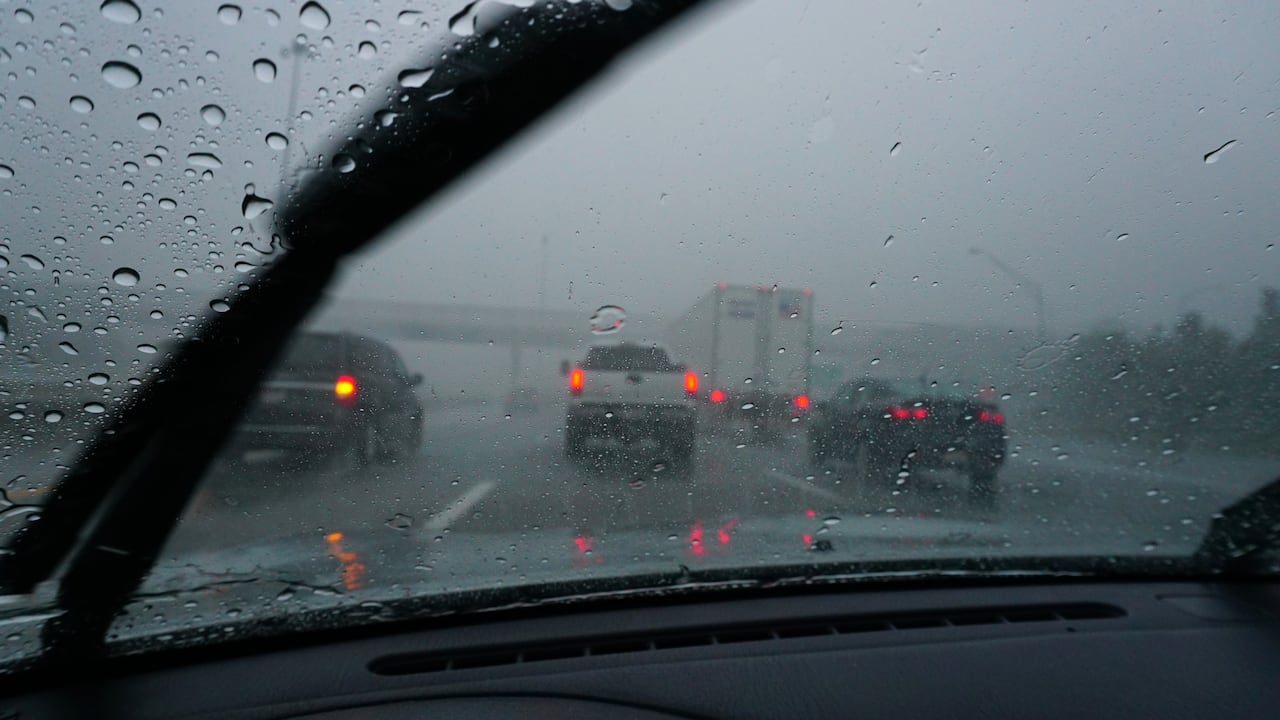 Jornada con nubosidad variable y lloviznas intermitentes en Bogotá, con mayor probabilidad de lluvias en la tarde y la noche.