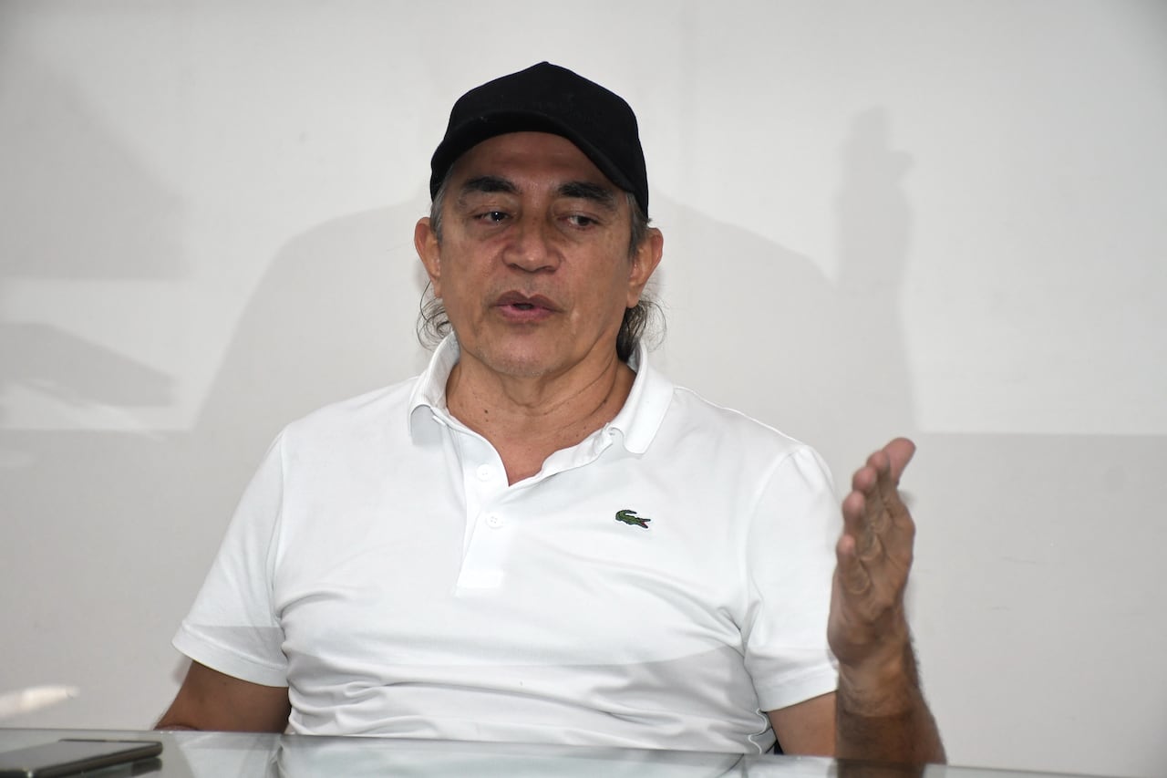 Politica:Gustavo Bolivar Precandidato presidencial del Pacto Historico: Foto José L Guzmán. El País.