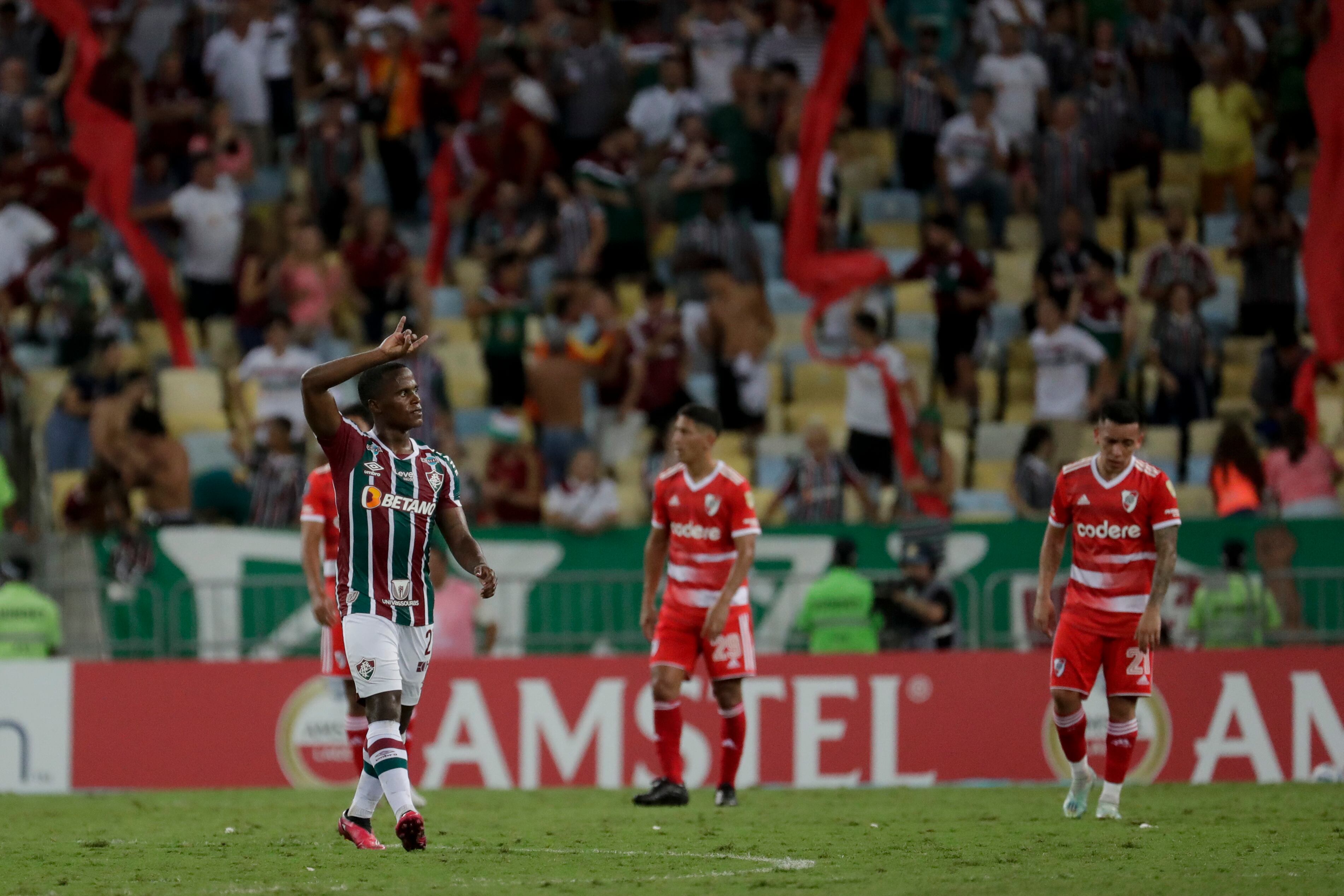 Jhon Arias of Brazil's Fluminense celebrates scoring his side's third goal against Argentina's River Plate during a Copa Libertadores group D soccer match at Maracana stadium in Rio de Janeiro, Brazil, Tuesday, May 2, 2023. (AP Photo/Bruna Prado)