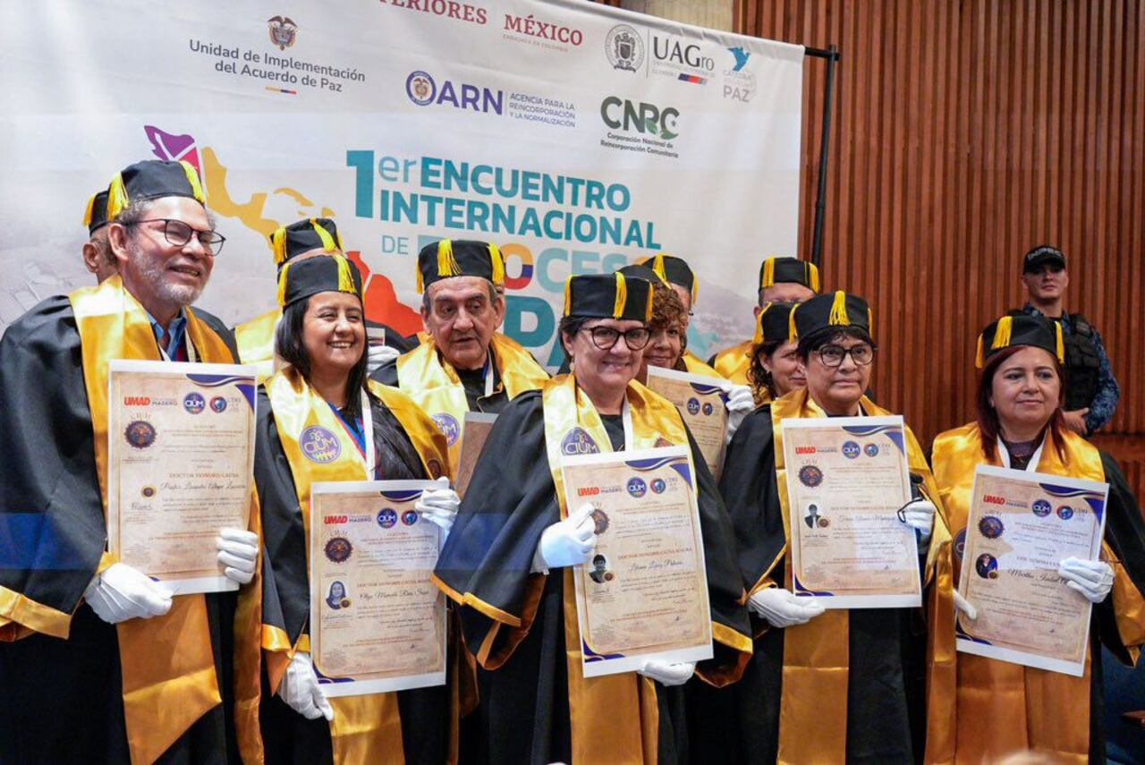 Los exintegrantes del secretariado de las Farc se convirtieron en “doctores”.