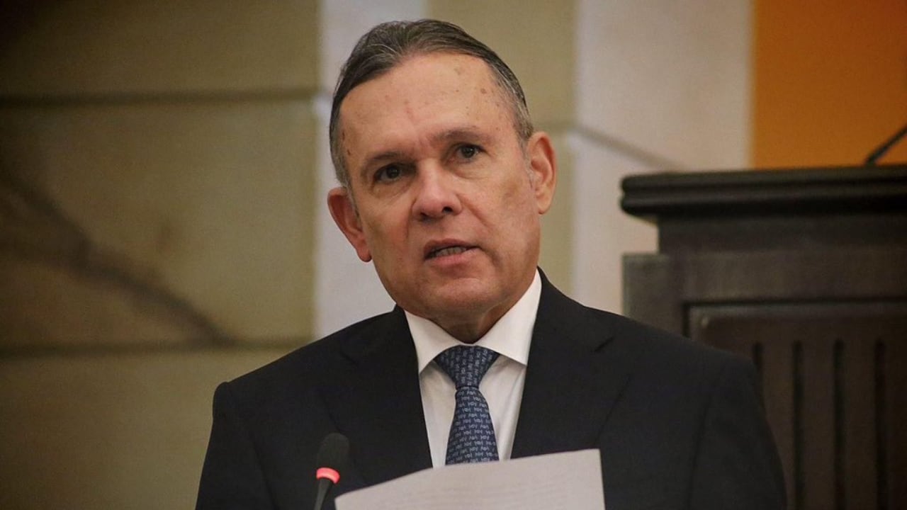 El senador Efraín Cepeda criticó la Asamblea Nacional Constituyente.