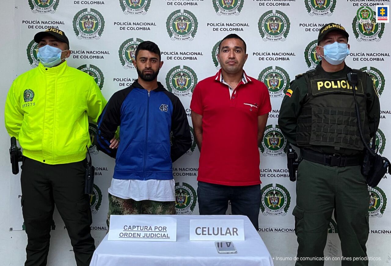 Nelson Enrique Arenas Quiñones, alias Correcaminos; y a Yorman Arbey Posada Orrego, alias Corozo. Presuntos asesinos de la patrullera Luisa Fernanda Zuleta