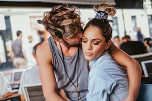 Las personas con pogonofobia vitan el contacto visual y físico con personas que tienen barba.