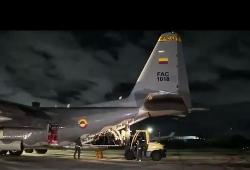 Sobre las 3:30 de la madrugada de este viernes 26 de junio, dos aeronaves hércules C130 decolaron de la rampa militar CATAM con destino hacia Maiquetía, en Venezuela.