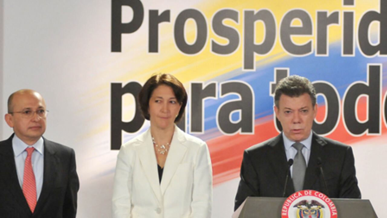 Eduardo Montealegre, María Luisa Mesa y Mónica de Greiff en el anuncio del presidente Juan Manuel Santos de la terna para nuevo fiscal general de la Nación.