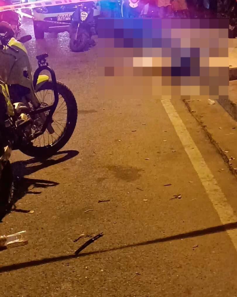 El cuerpo del hombre quedó tendido en un costado de la vía