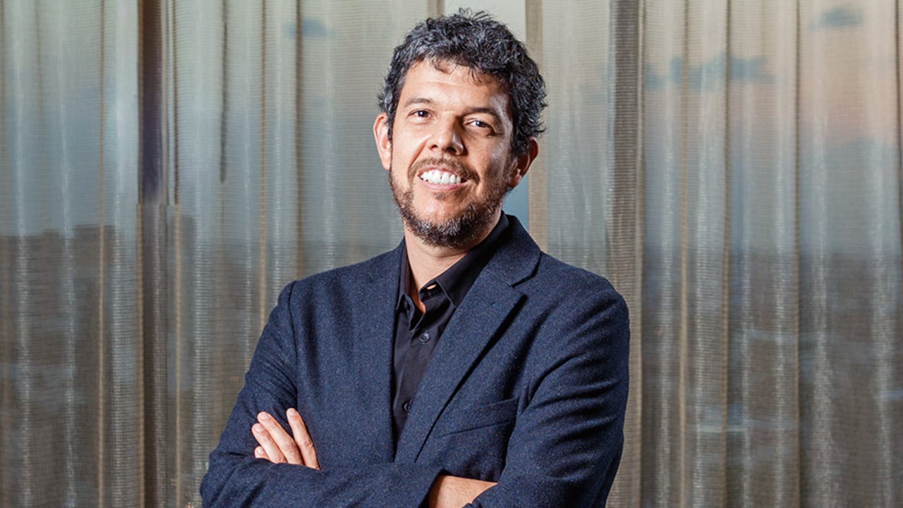 Jorge SotoCEO de Alegra Hoy Alegra ofrece una solución global que responde a las necesidades administrativas, contables y fiscales de las pymes en más de ocho países.