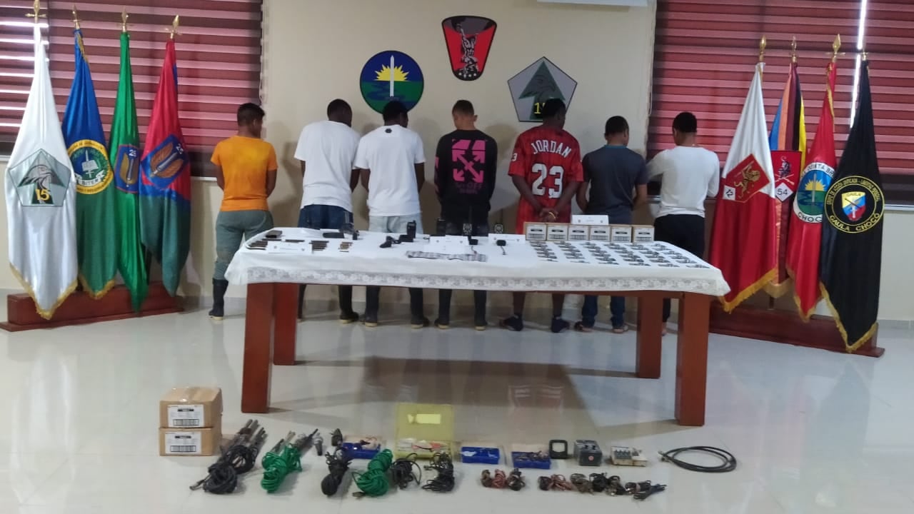 La Policía Nacional y el Ejercito Nacional han logrado que 87 de sus integrantes hayan sido sometidos a la justicia.