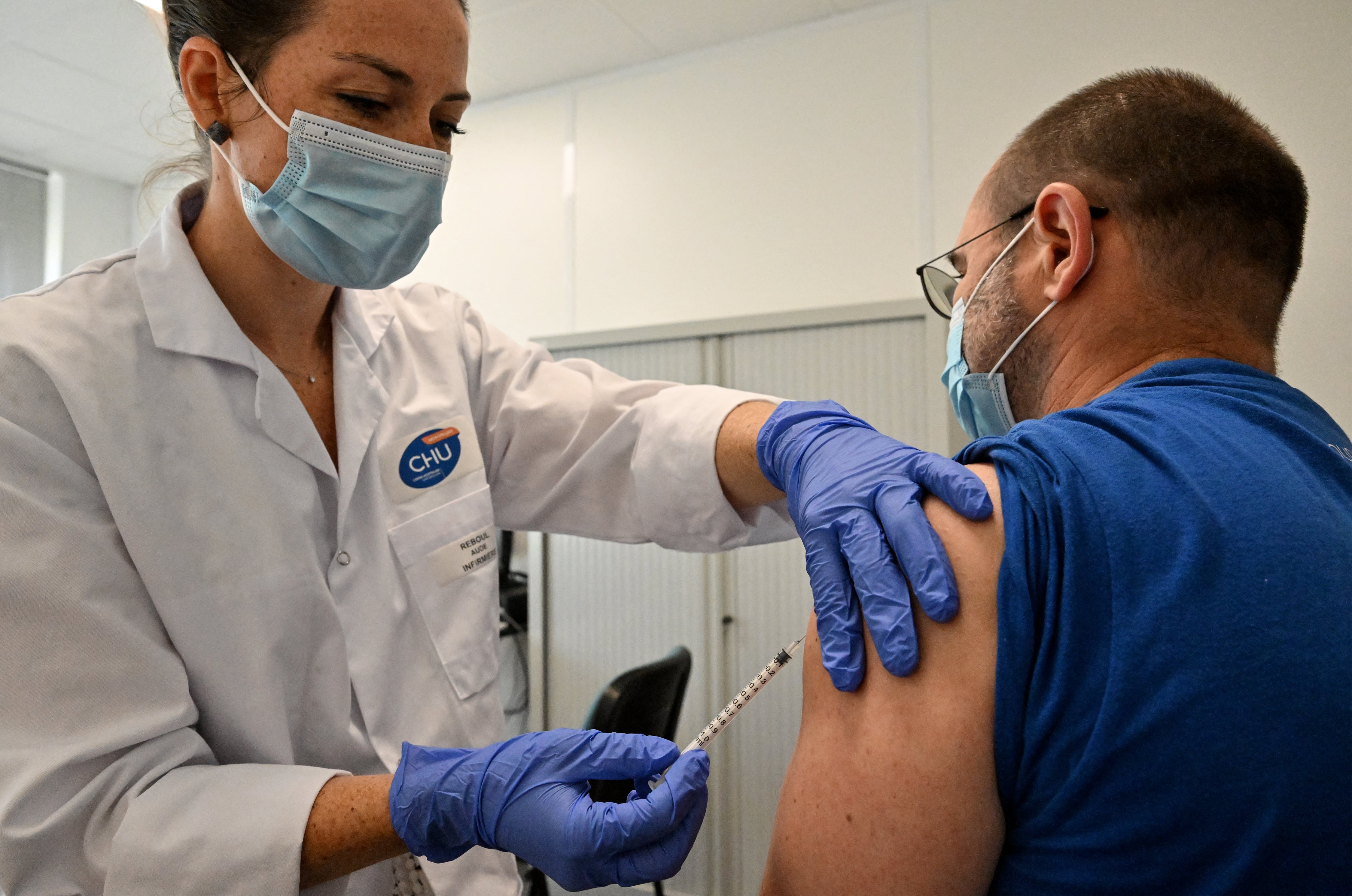 VIRUELA DEL MONO - VACUNA - VACUNACIÓN - INYECCIÓN - MEDICAMENTO