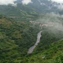 El río Negro abastece de agua a los 24 municipios que atraviesa en el departamento de Cundinamarca. Sus aguas también son aprovechadas para la práctica de deportes extremos.
