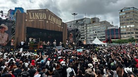 Presentación de Luis Alfonso en el Parque La Mariposa en el centro de Bogotá.