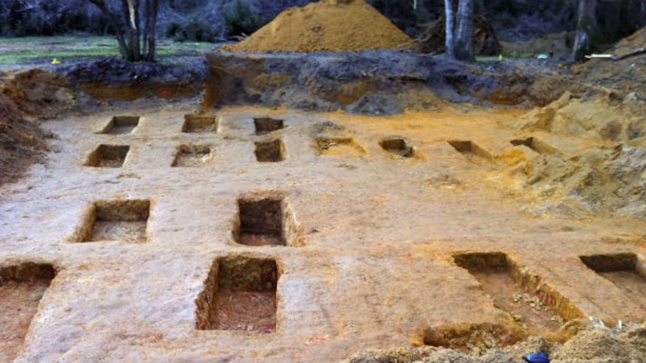 Investigadores encontraron los cuerpos de 55 personas en una tumba del reformatorio Arthur G. Dozier for Boys en Marianna, Florida (EE. UU.). Foto: AP.