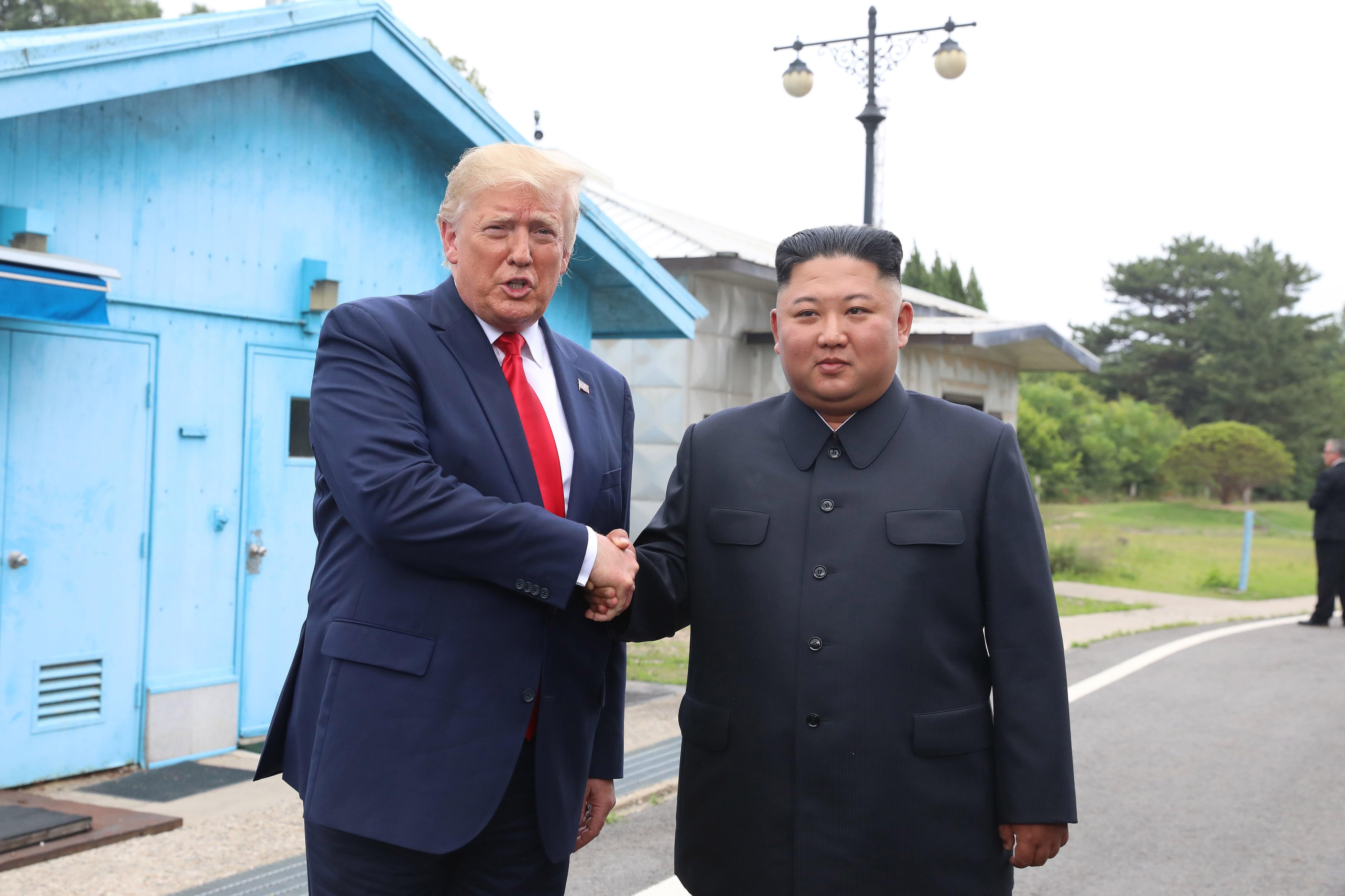 Donald Trump junto a Kim Jong-un en Corea del Norte en 2019