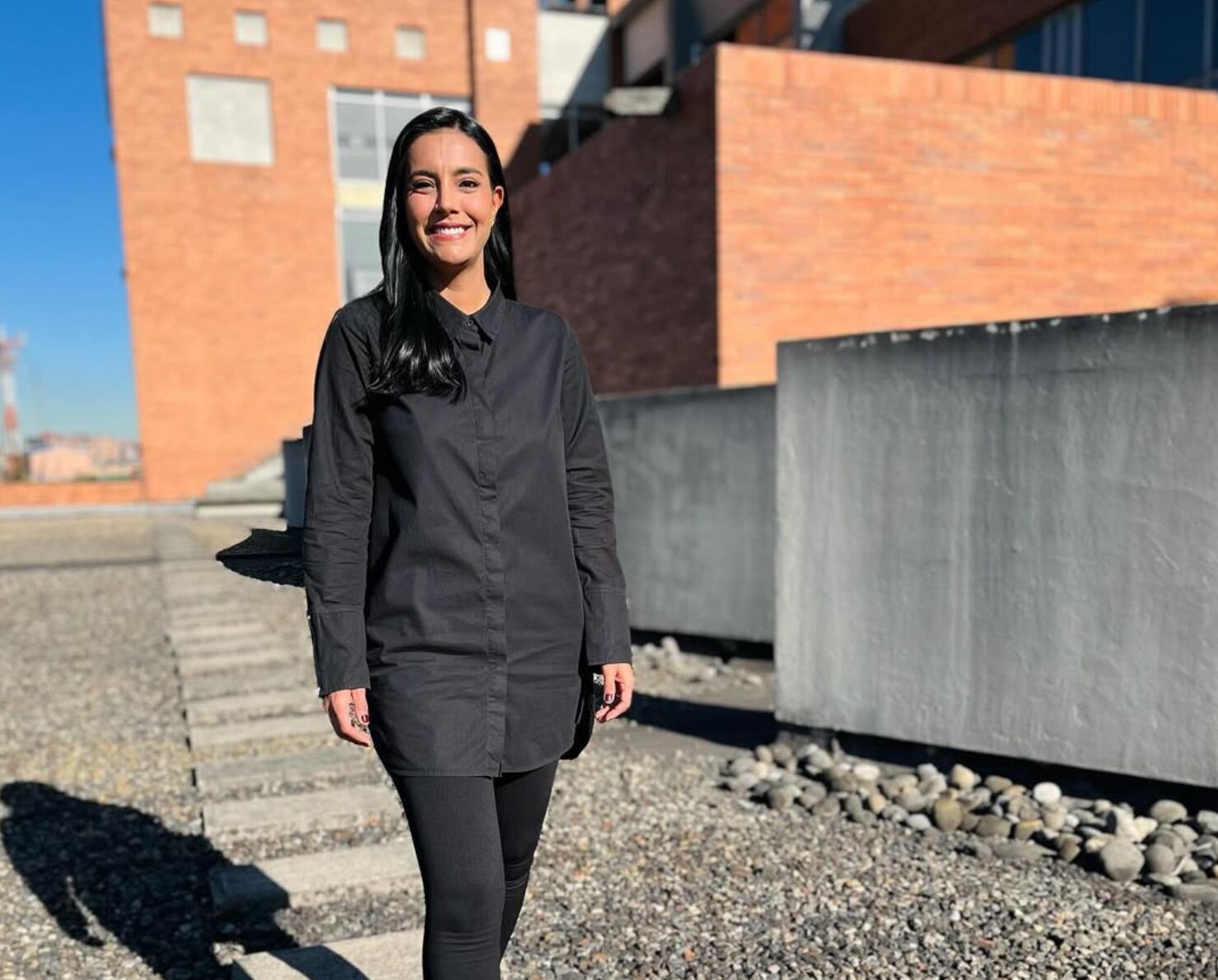 La periodista Alejandra Gómez falleció de manera repentina el pasado 10 de agosto de 2025, justo el día en que cumplía 43 años.