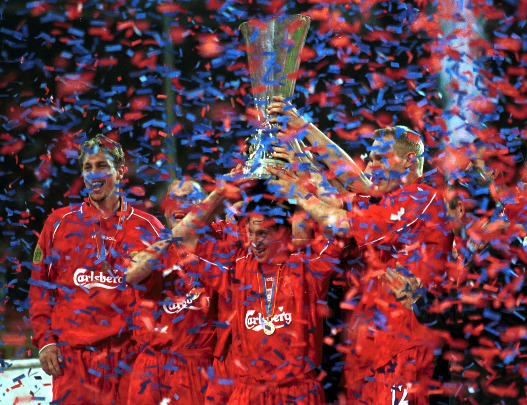 Liverpool ganó la Copa Uefa 2001.