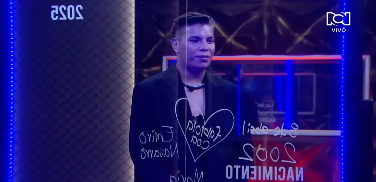 Emiro Navarro habló en 'La casa de los famosos' de la violencia intrafamiliar que vivió.