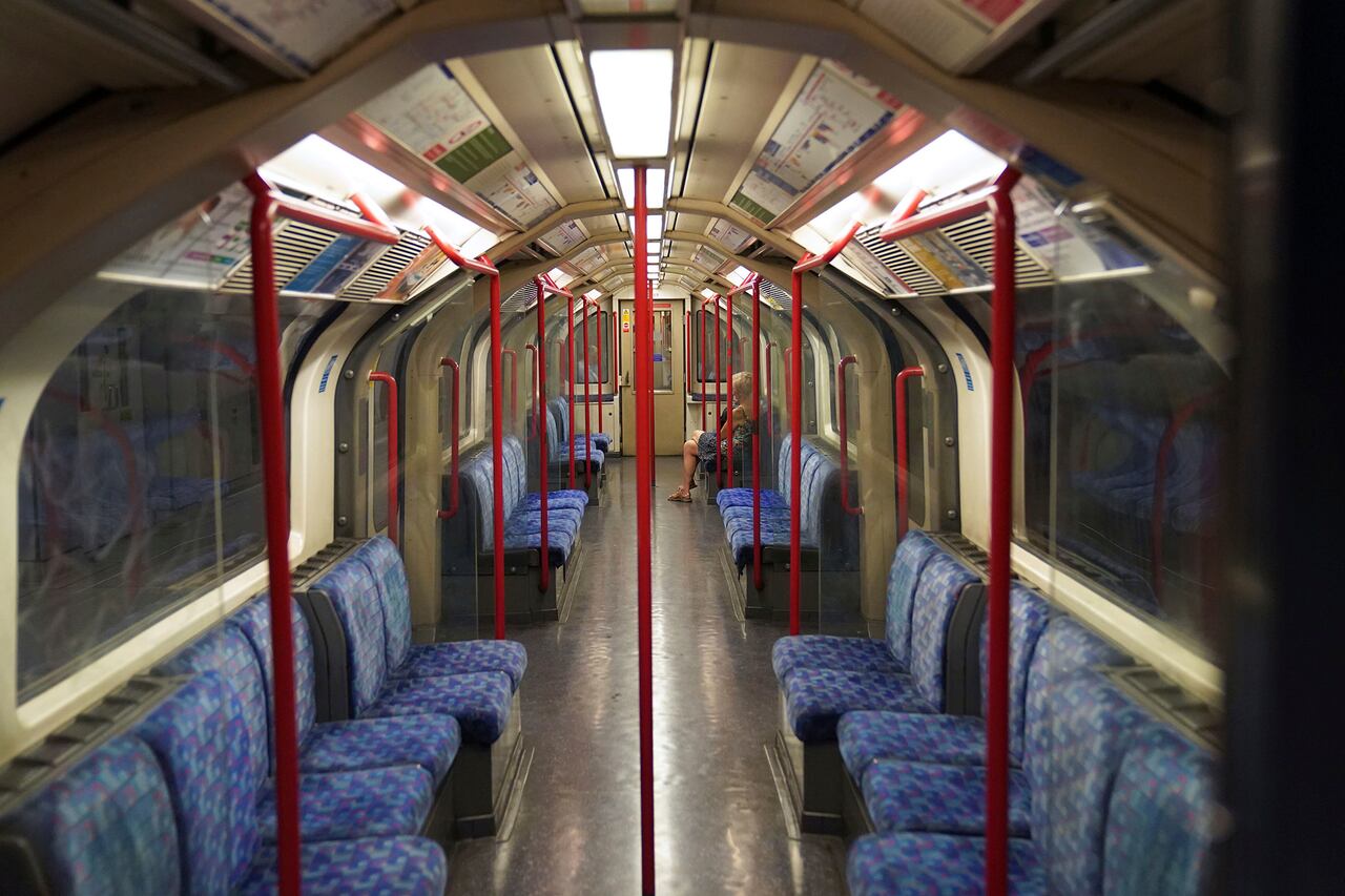 En imágenes : Las huelgas paralizan la red de transporte de Londres