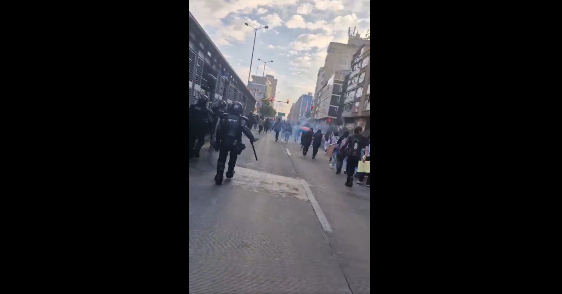 Las acciones del ESMAD fueron rechazadas por el presidente, Gustavo Petro.