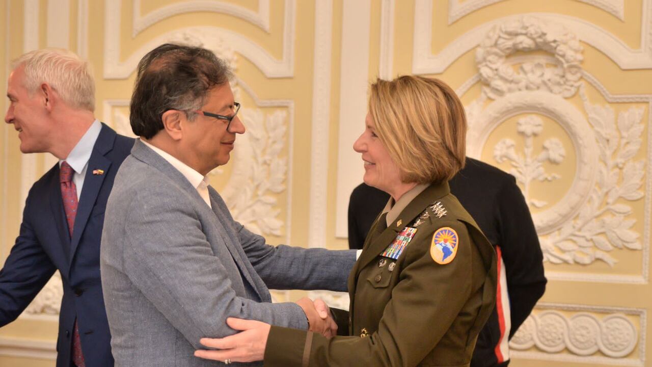 Gustavo Petro y la general Laura Richardson, en la Casa de Nariño