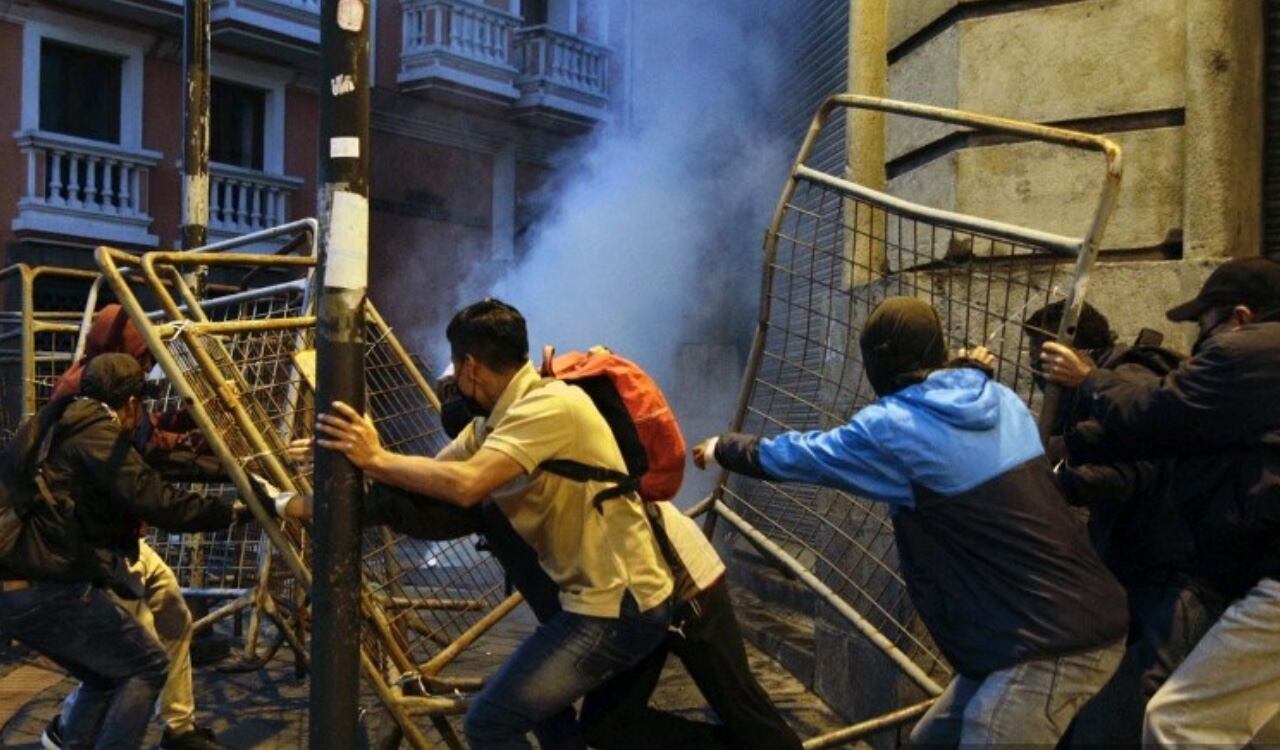 Varios disturbios se registraron en diferentes ciudades de Ecuador