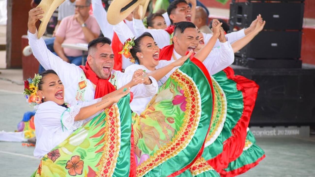 La música y el baile son los principales protagonistas de esta fiesta.