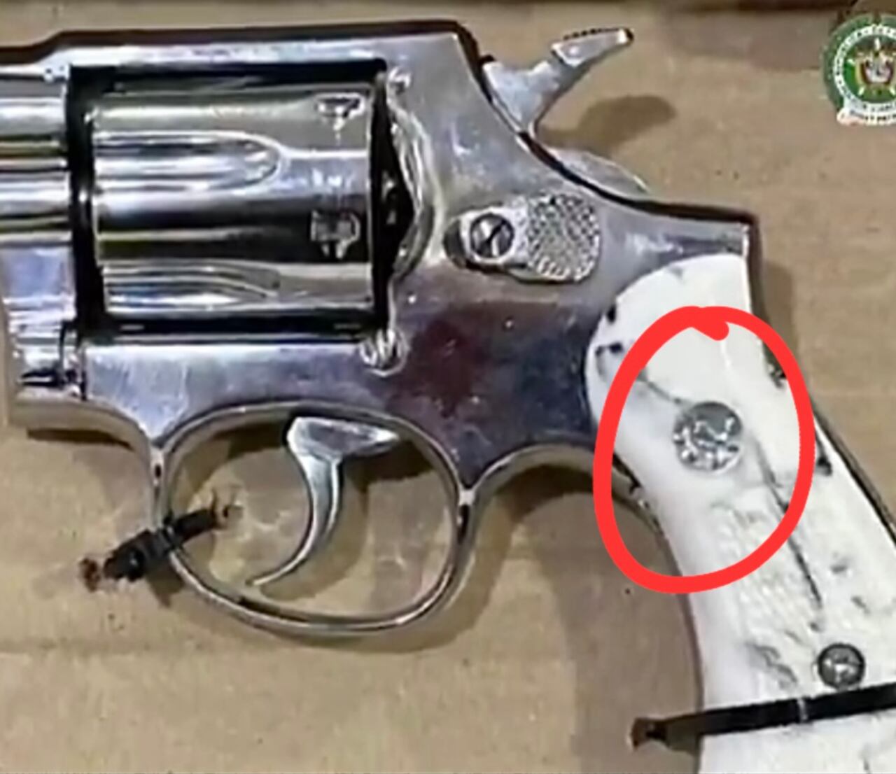 Pistola incautada en operativo de la Policía