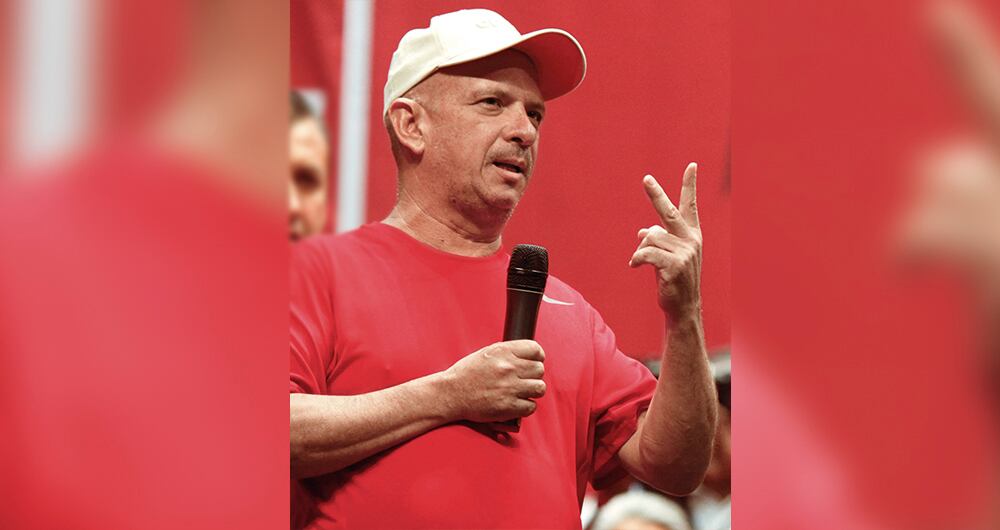 Hugo Armando Carvajal.