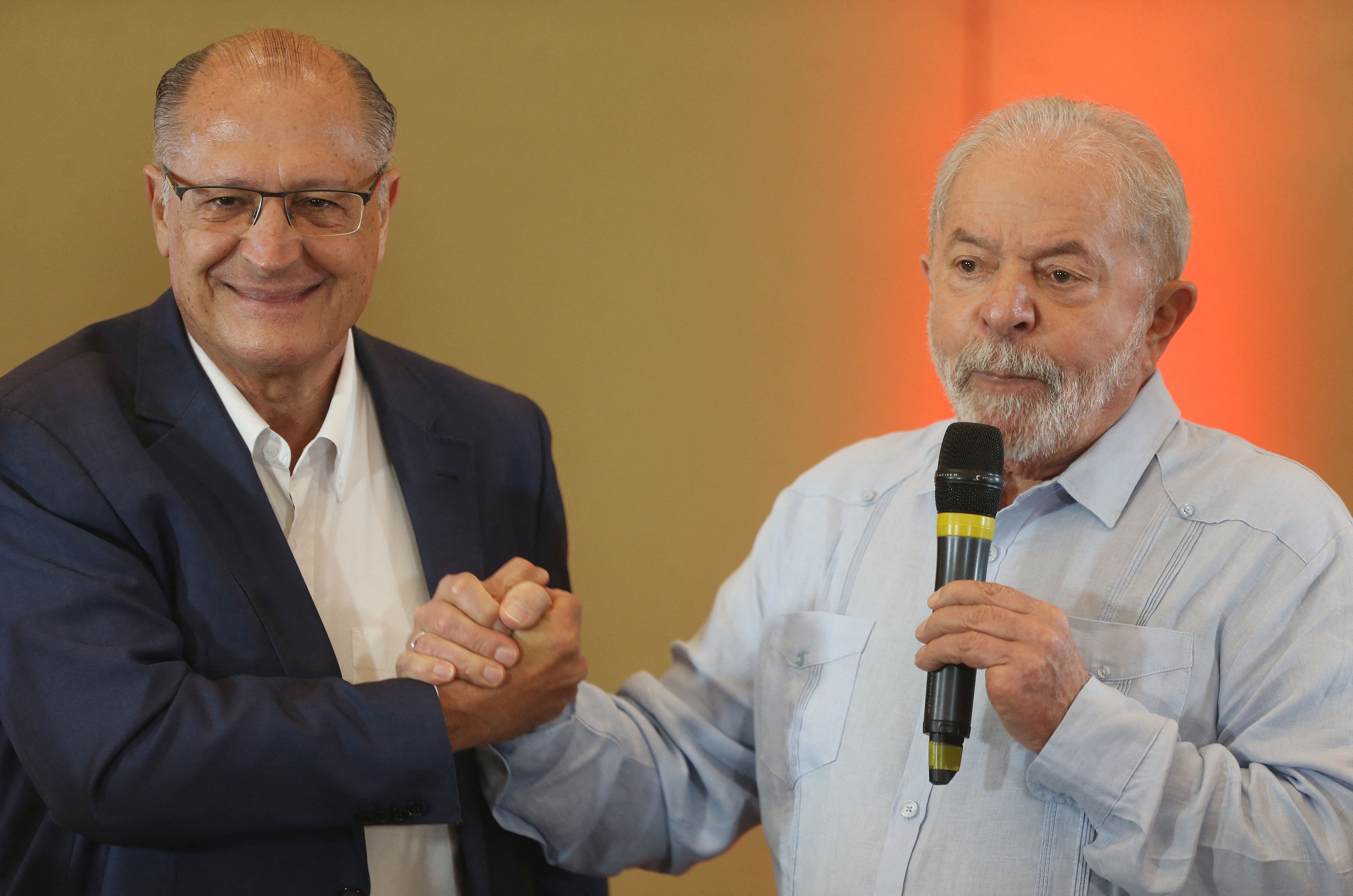 Lula y su candidato a la vicepresidencia, Geraldo Alckmin.