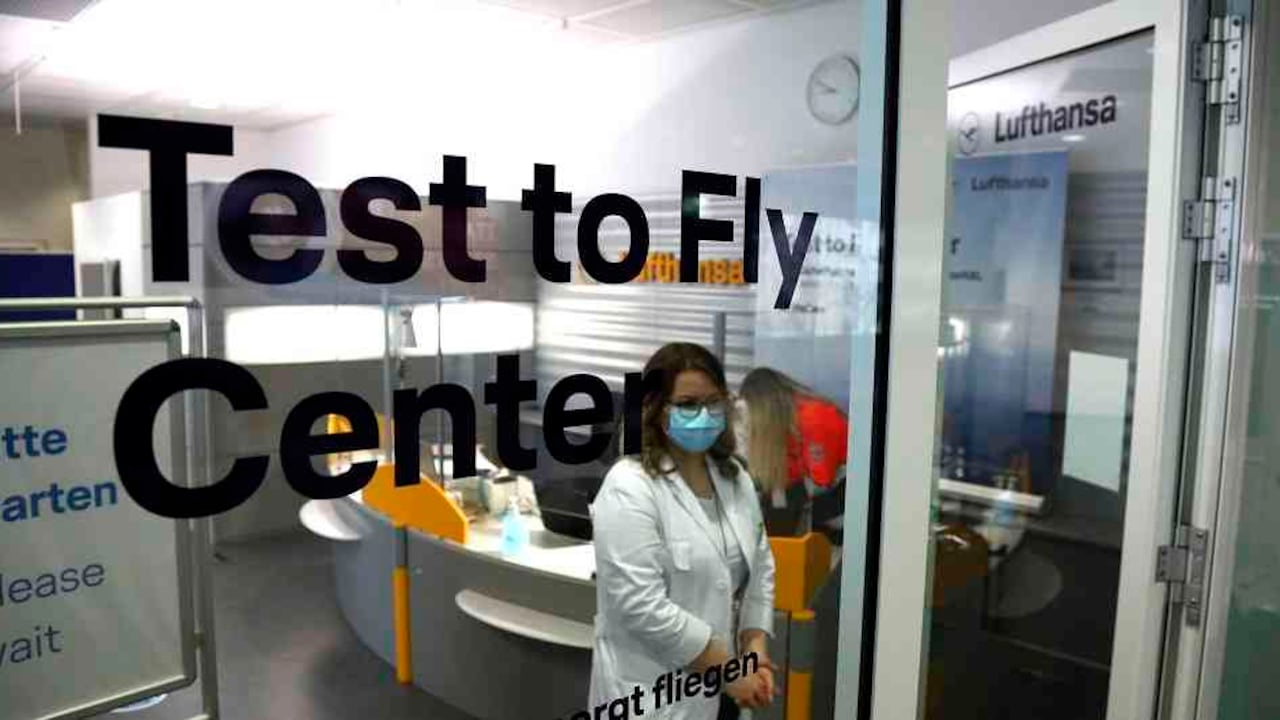 Alemania sufre una “nueva pandemia, claramente más letal”, advierte Merkel