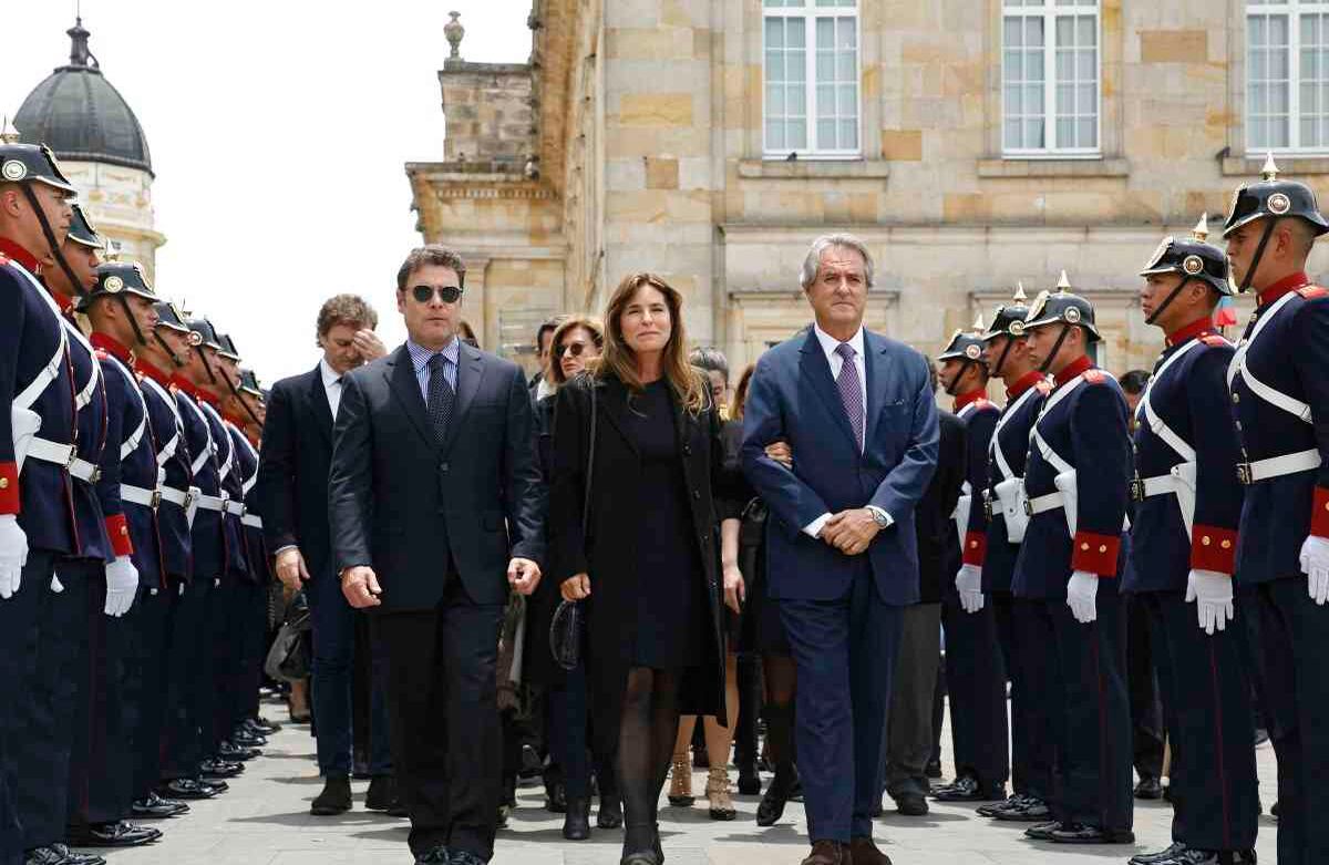 Sus hijos Juan Carlos, Lina y Fernando estuvieron presentes en el homenaje de su madre.  FOTO: Guillermo Torres