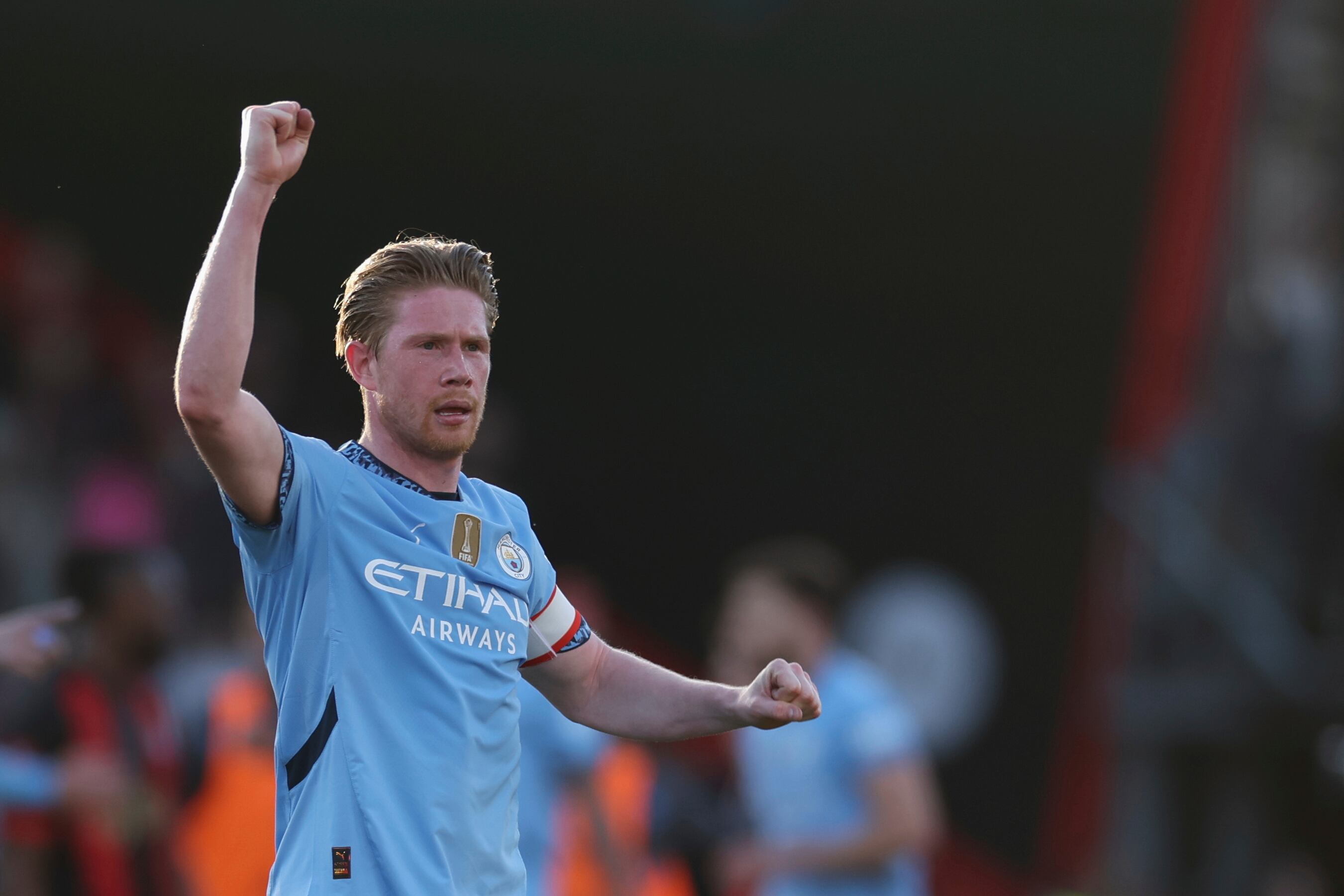 Manchester City's Kevin De Bruyne celebrates at the end of the English FA Cup quarterfinal soccer match between Bournemouth and Manchester City at the Vitality stadium in Bournemouth, England, Sunday, March 30, 2025. (AP Photo/Ian Walton)