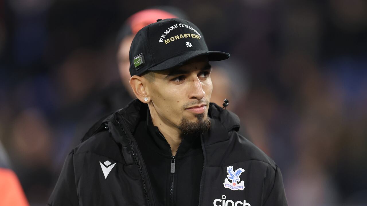 LONDON, ENGLAND - JANUARY 30: Daniel Muñoz during the Premier League match between Crystal Palace and Sheffield United at Selhurst Park on January 30, 2024 in London, England. (Photo by SportImage/Sheffield United FC via Getty Images)