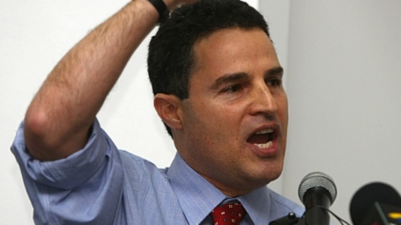 Anibal Gaviria explica cuál es su propuesta para resolver el problema de la desigualdad y pobreza