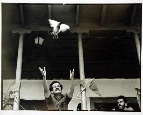 Durante su campaña presidencial en Sevilla, Valle. 