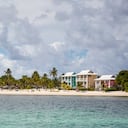 Las Islas Caimán hacen parte del encanto del Caribe y se encuentran hacia el sur de Miami