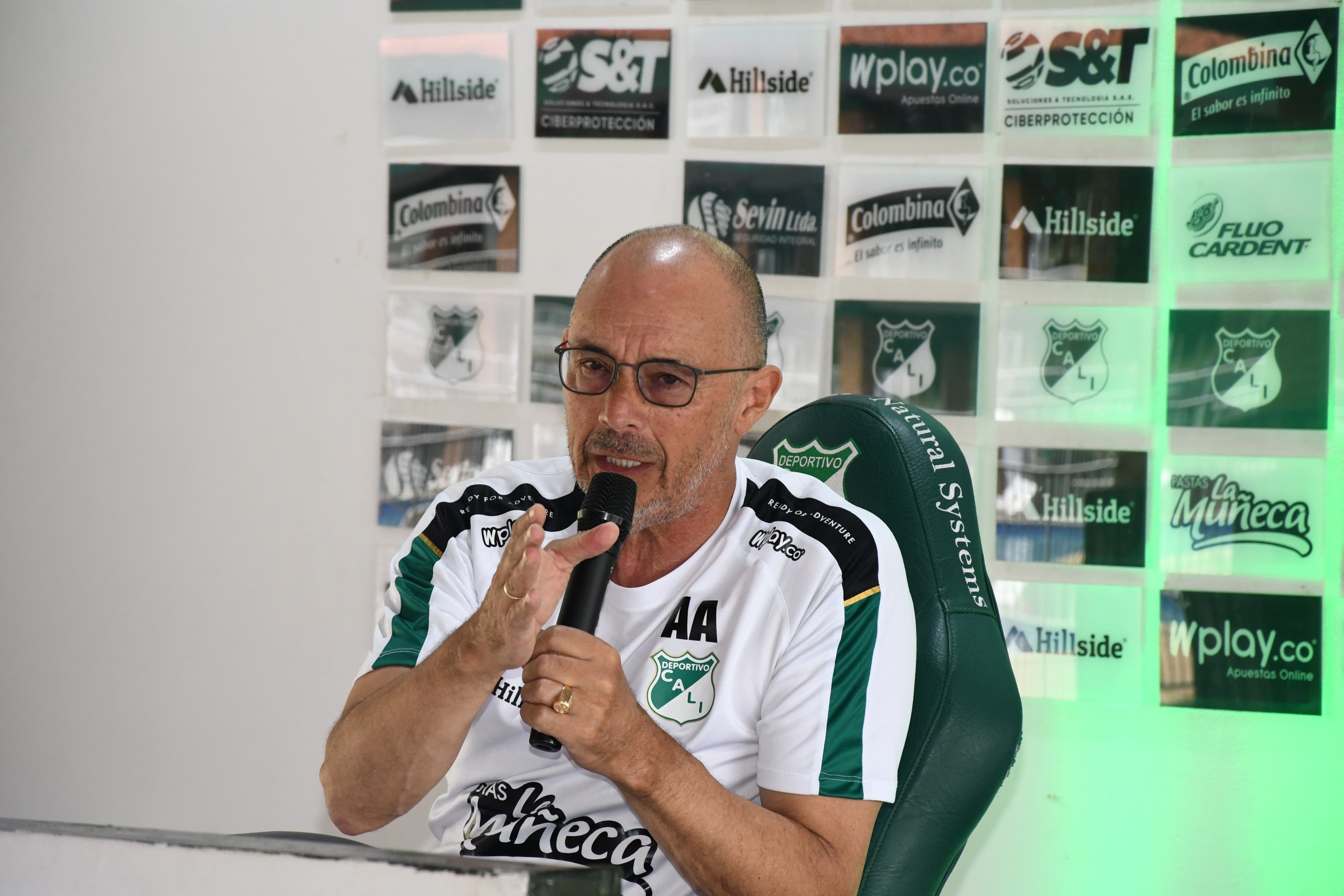 La pregunta del reportero hacia Alfredo Arias se trataba de una comparación del equipo ‘azucarero’ sobre como estaba en su rendimiento antes en que arribara el director técnico uruguayo y como se encuentra ahora durante su gestión que lleva tres meses.