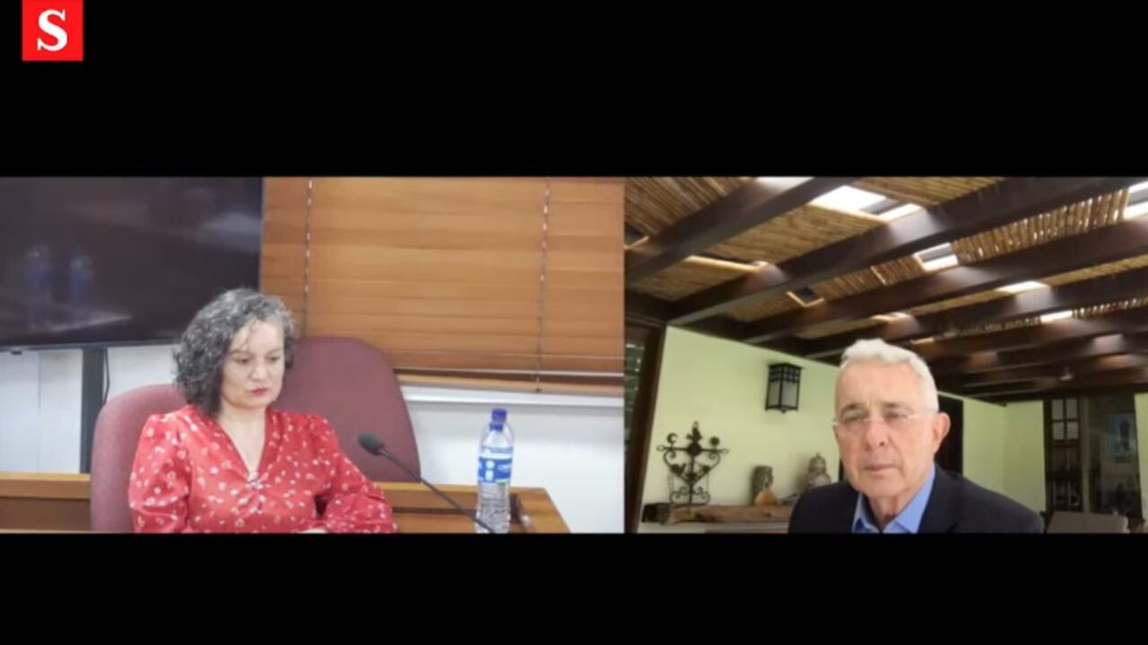 Este martes continuó la declaración de Luz Mireya López, investigadora del CTI, en el juicio contra el expresidente Álvaro Uribe Vélez.