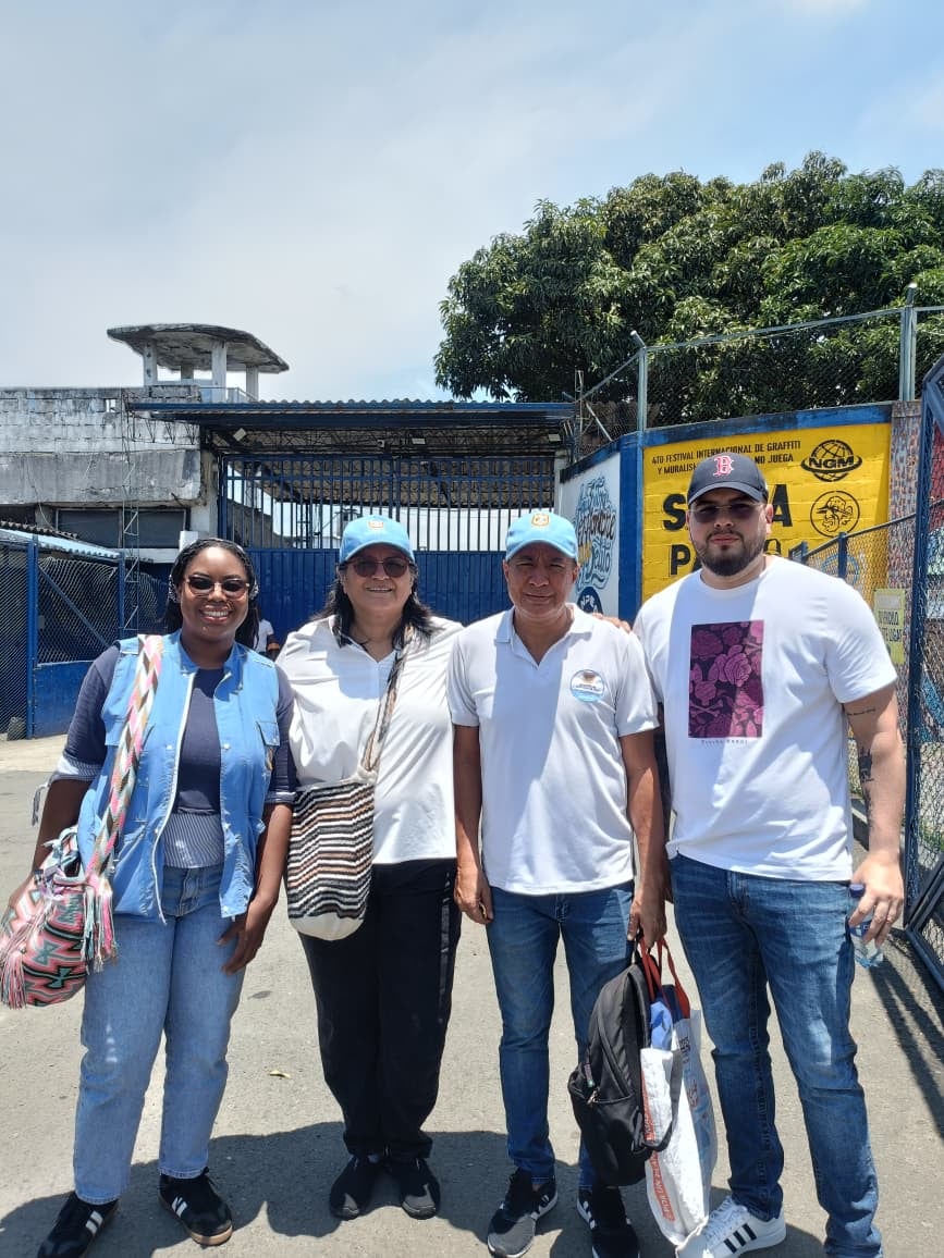 Con esto se busca que los presos al salir de la cárcel puedan reintegrarse más fácilmente a la sociedad.