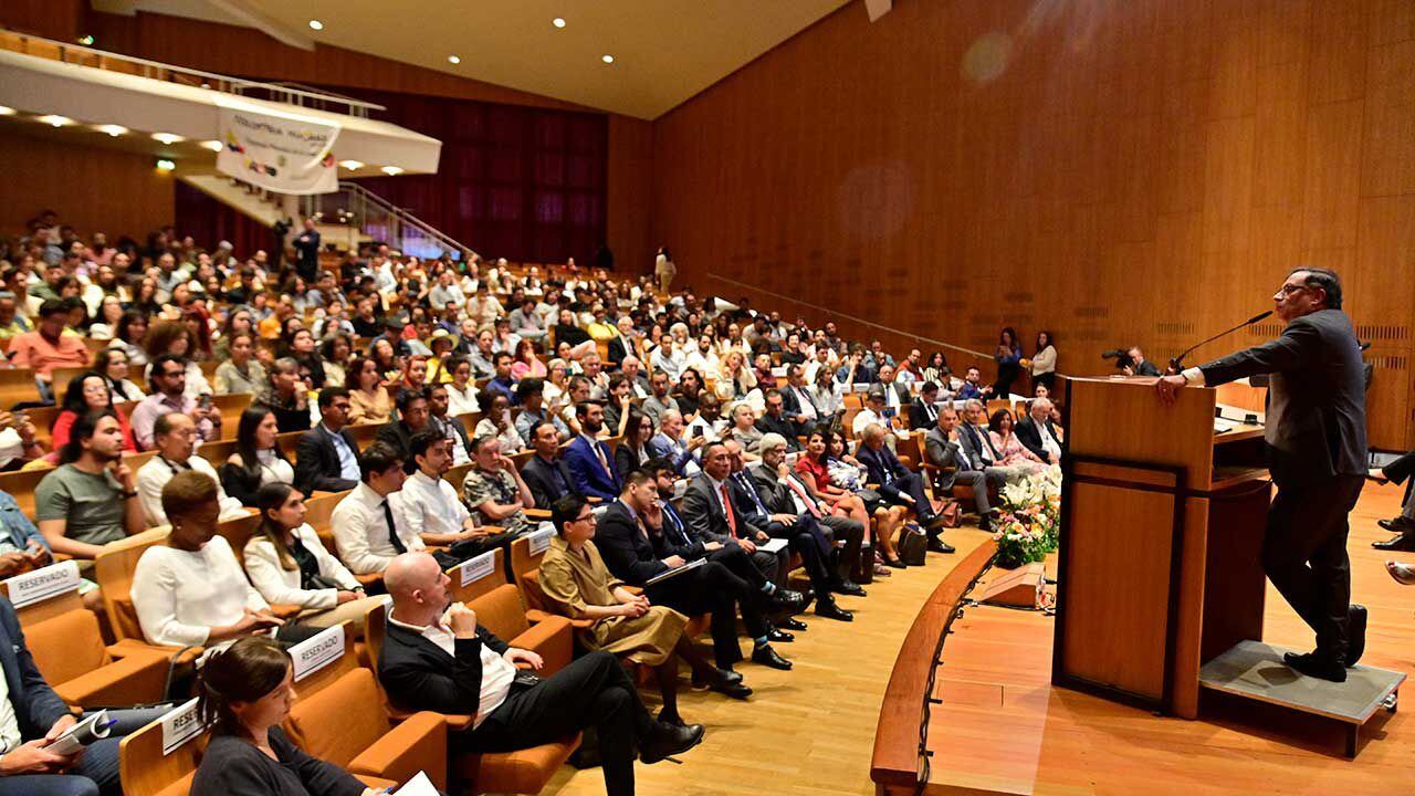 Gustavo Petro en Alemania