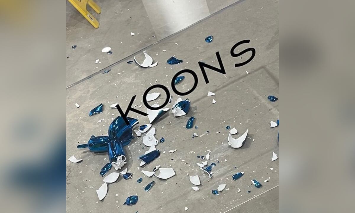 Mujer tumbó accidentalmente obra de arte avaluada en  42.000 dólares