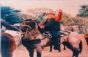 Luego de estar apresado salió de prisión con la intención de inmiscuirse más en la vida política venezolana.