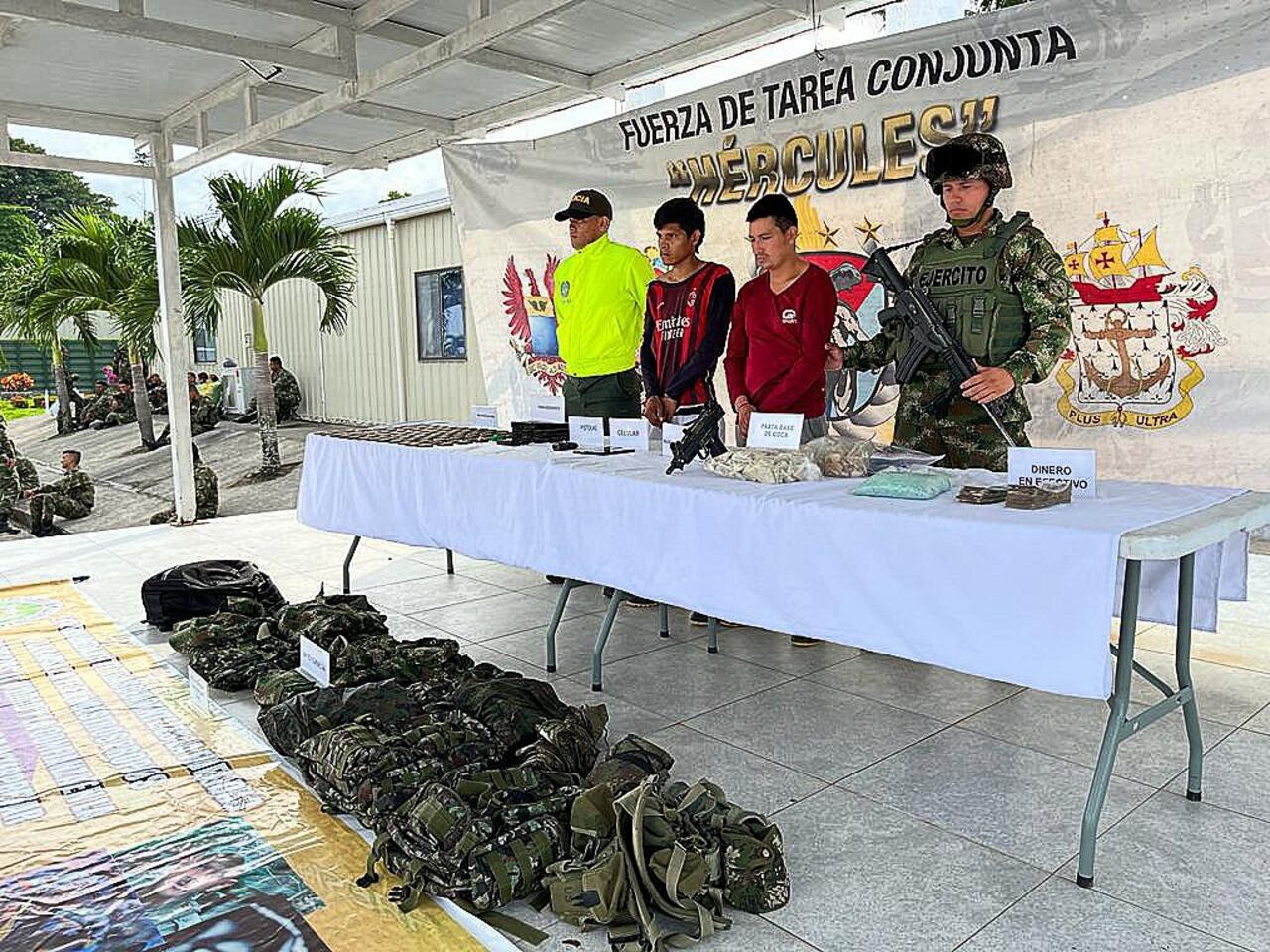 Disidencias de las Farc entrenan menores en Tumaco.