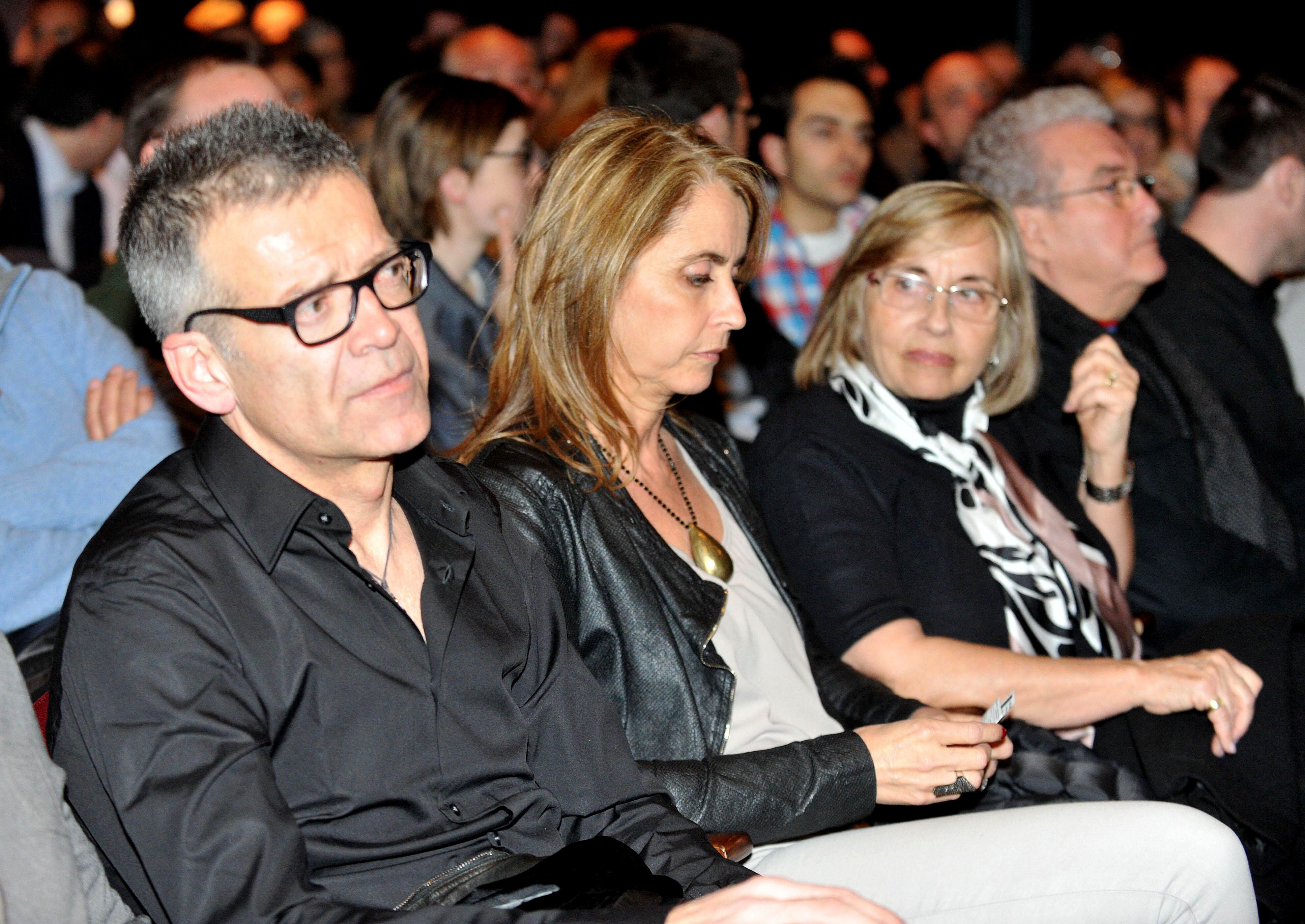 El futbolista incursiona en este negocio junto a su papá.