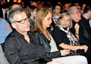 El futbolista incursiona en este negocio junto a su papá.