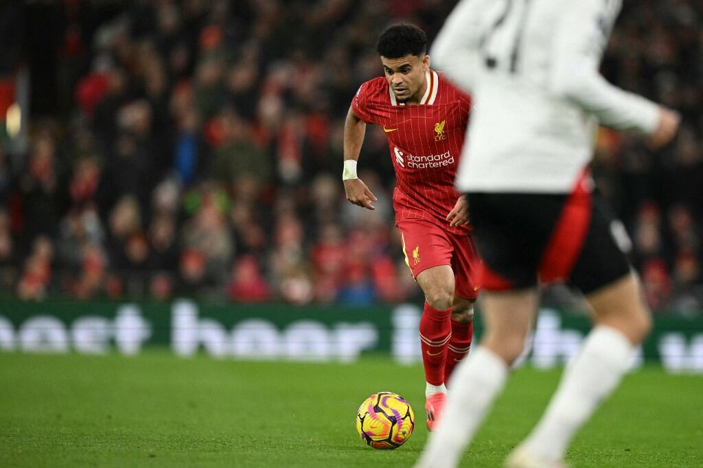 Luis Díaz estuvo presente en el empate 2-2 entre Liverpool y Fulham por la fecha 16 de la Premier League.