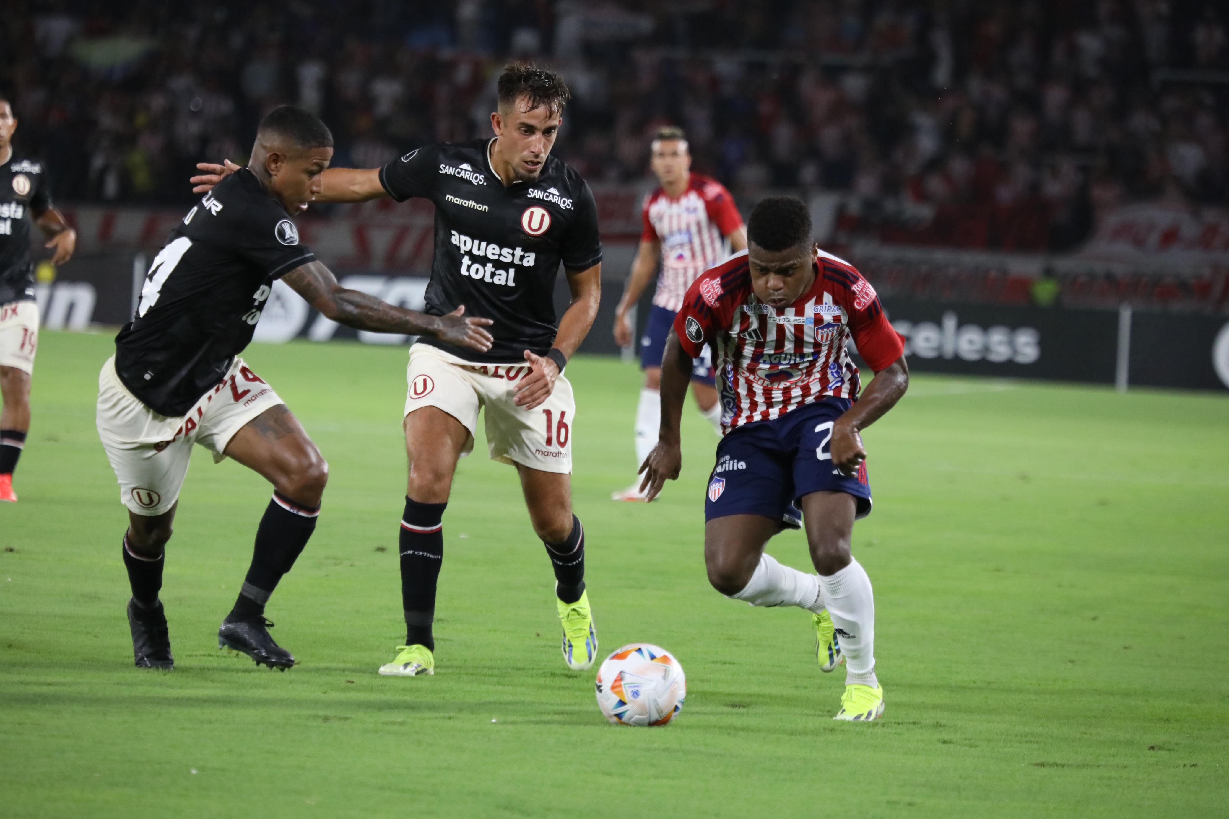 Copa libertadores Junior universitario